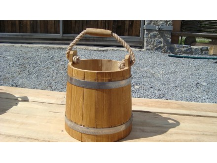 Oak bucket of 10L to 15L